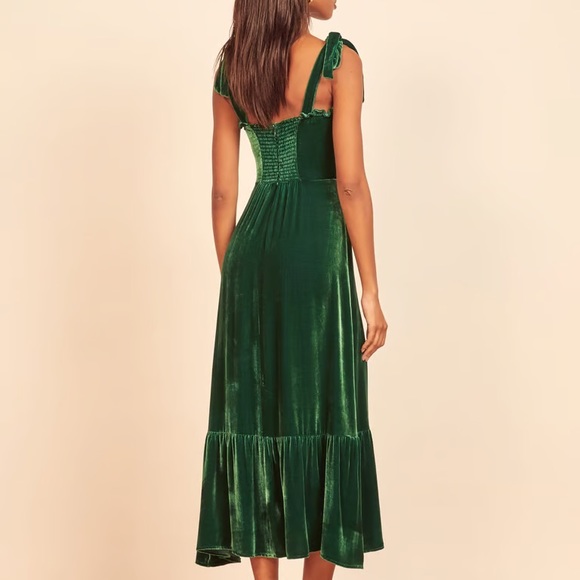 Reformation Antoinette Velvet Dress in Emerald - Picture 3 of 15